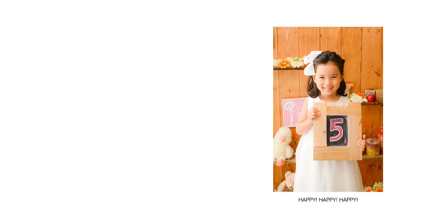 フォトブックのデザインテンプレート「シンプルホワイト（正方形　※FLAT用）」