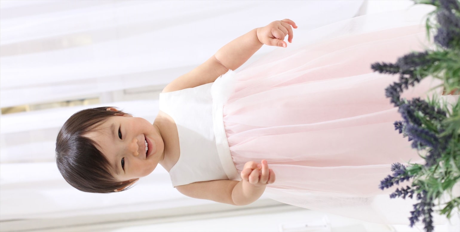 フォトブックのデザインテンプレート「Anniversary（10P）」